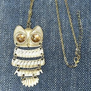 Owl Articulated Pendant Necklace 30” w 2” Extender Gold Tone Metal 3 1/4”